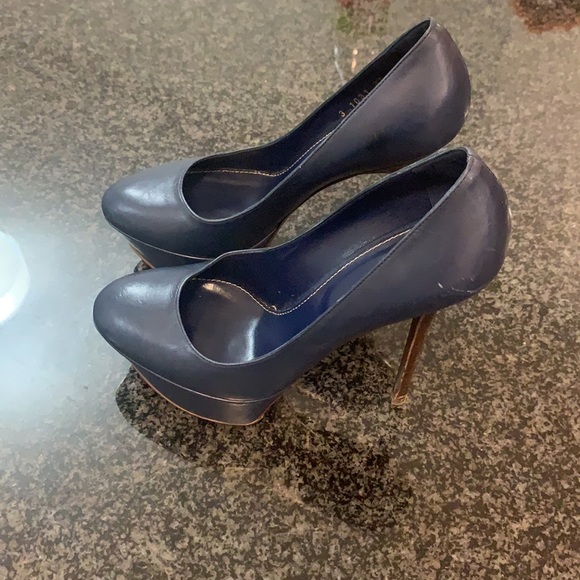 Gorgeous Sergio Rossi pumps - Picture 11 of 11